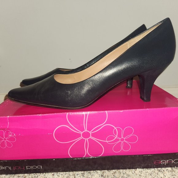Liz Claiborne flex - Picture 1 of 5